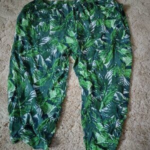 WOMANS FIVE X  CAPRIS